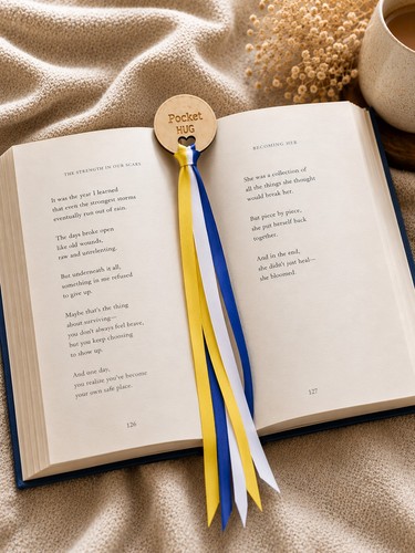 Yellow white blue ribbon - ,
