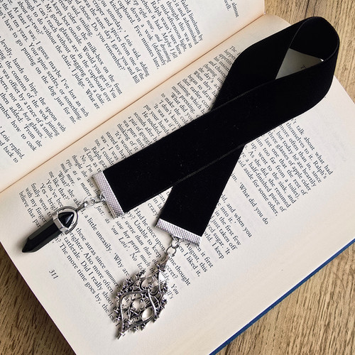 Ribbon bookmark black velvet - ribbon,