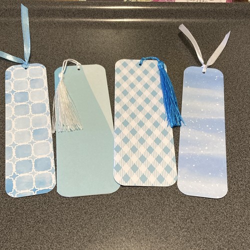 Set blue white - &,